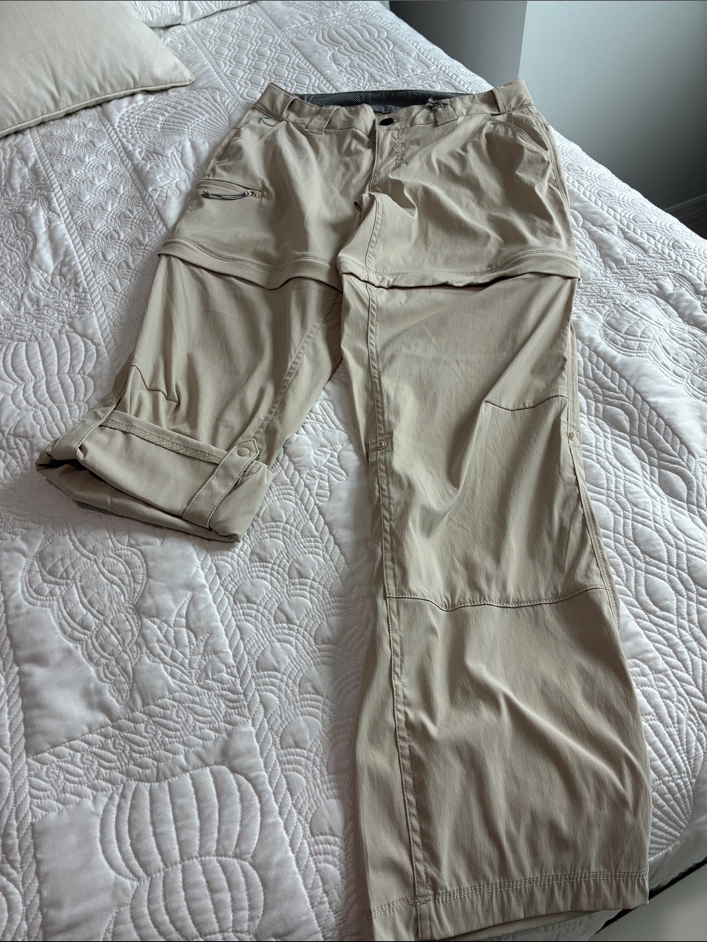 Bass Pro Shops UItimate Angler Convert - Beige